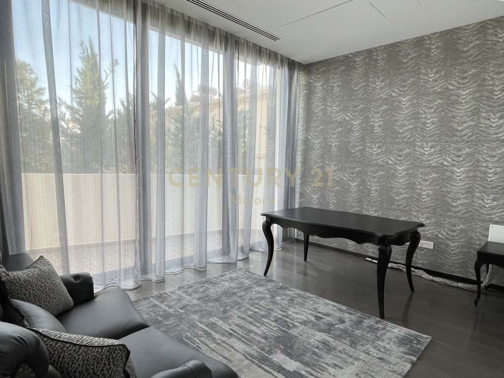 5 dormitorios Villa en Germasogeia, Limassol, Chipre No. 55723