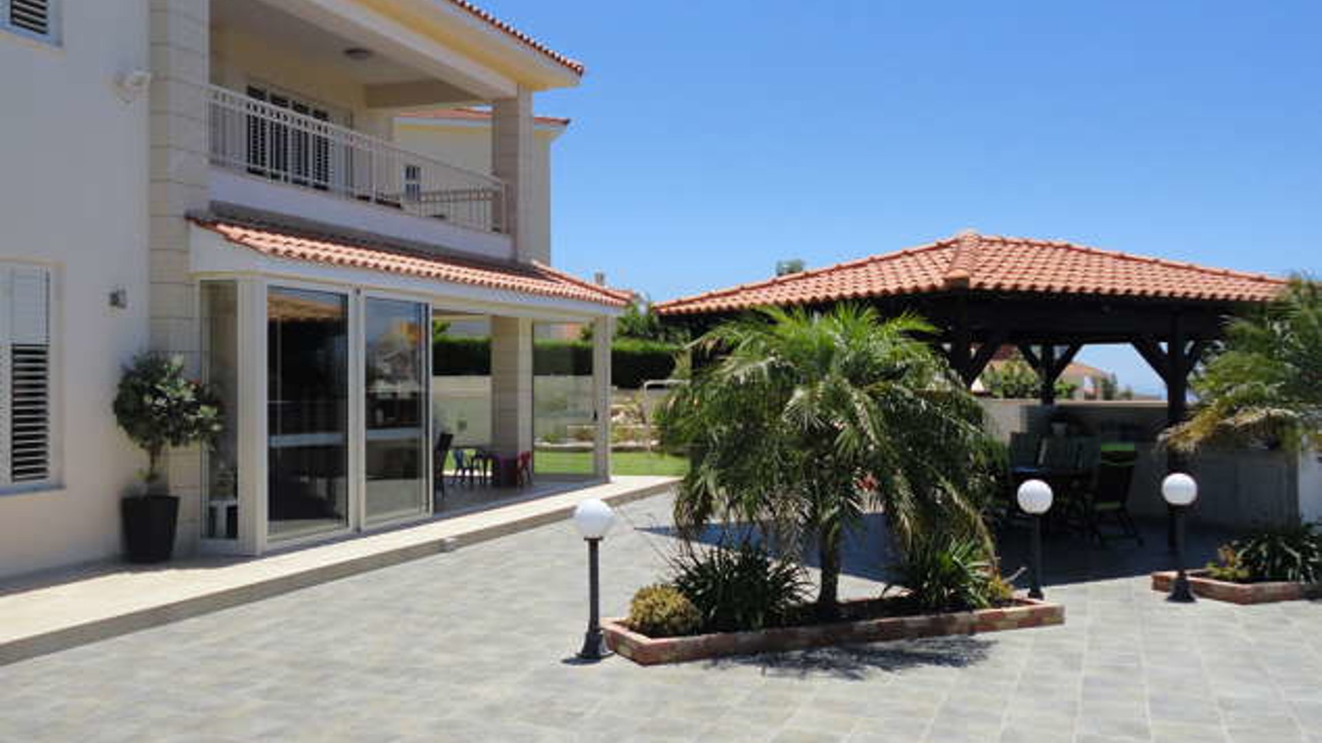 4 bedrooms Villa in Konia, Paphos, Cyprus No. 28182