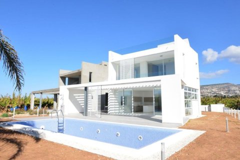 3 bedrooms Villa in Coral Bay, Pegeia, Paphos,  No. 45203