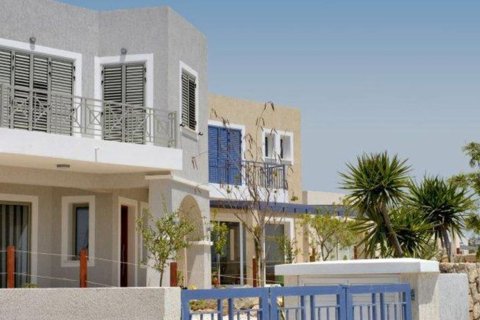 Вилла с 4 спальнями в Хлорака, Пафос,  № 45201 3